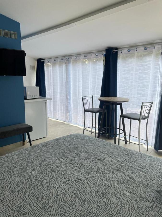 Au Sabluline Chambres D'Hotes Gites Draguignan Bagian luar foto